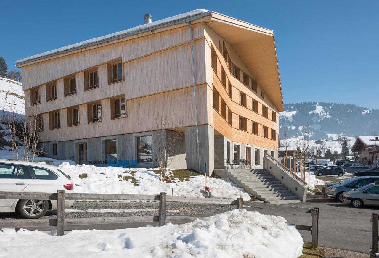 Saanen Gstaad Youth Hostel Luaran gambar