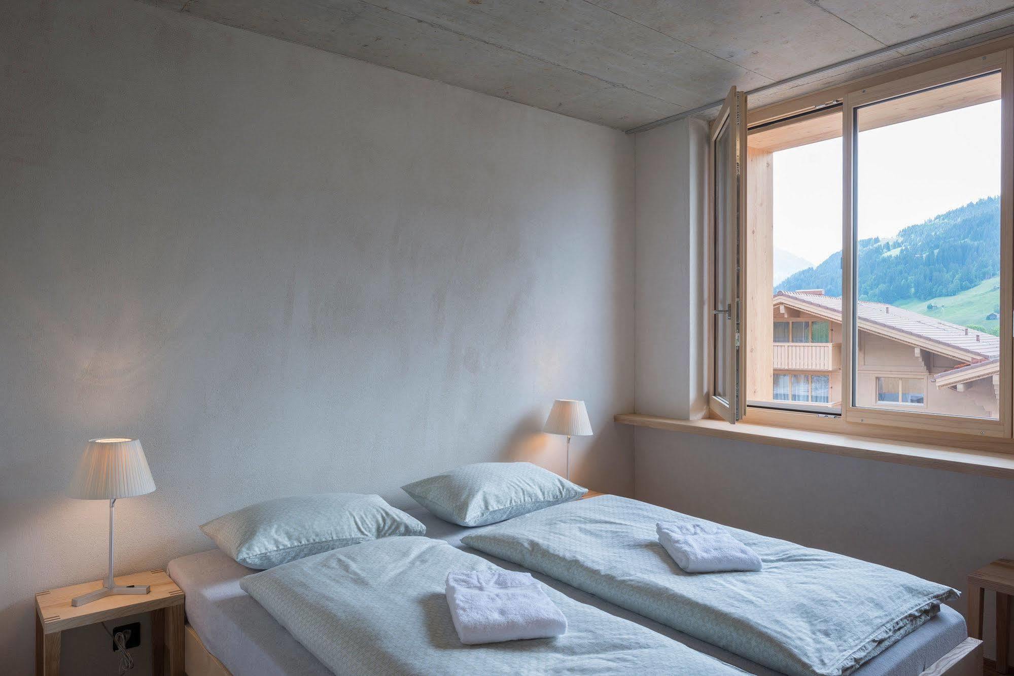 Saanen Gstaad Youth Hostel Luaran gambar