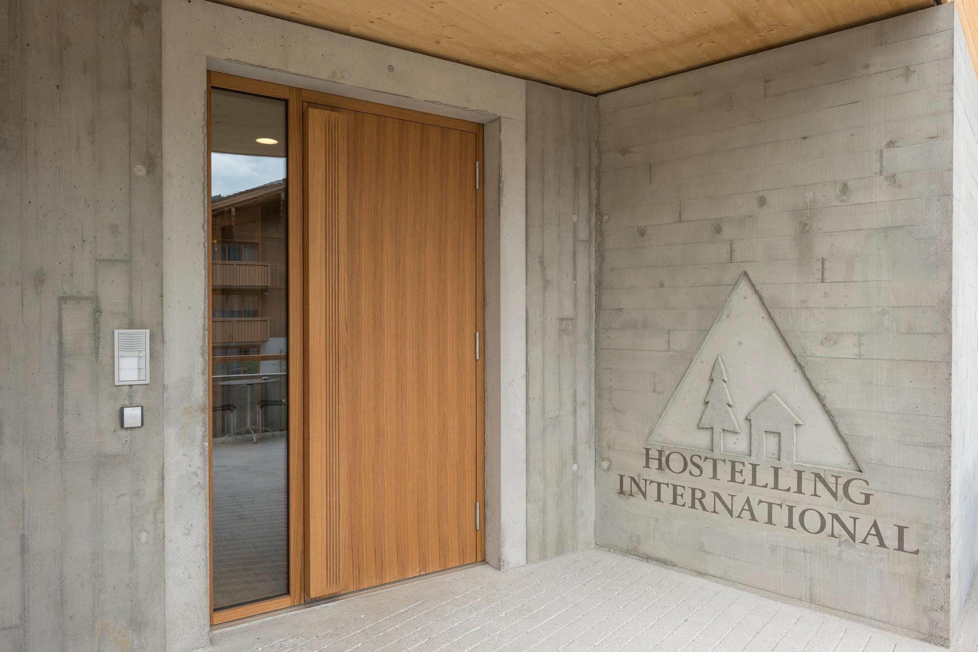 Saanen Gstaad Youth Hostel Luaran gambar
